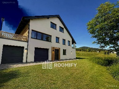Prodej rodinného domu 350 m², pozemek 9229 m² Modlany - Kvítkov