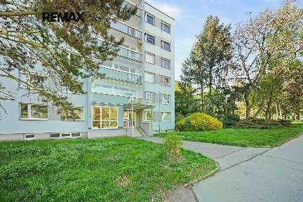 Prodej bytu 3+kk 73 m² Stříbrského, Praha - Háje