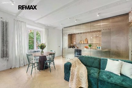Prodej bytu 2+kk 61 m² Přístavní, Praha - Holešovice