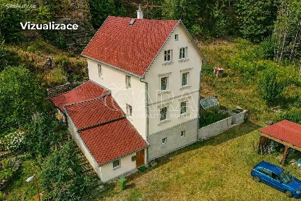 Prodej rodinného domu 306 m², pozemek 954 m² Podhradí