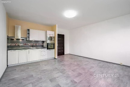 Ústí nad Labem, Krásné Březno, Obvodová, 1