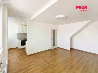 Pronájem bytu 3+1 67 m² Plzeňská, Kladno - Kročehlavy