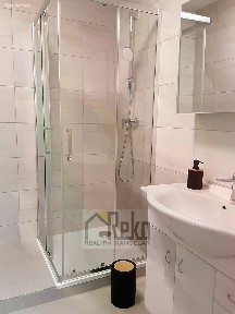 Pronájem bytu 2+kk 43 m² Tovární, Beroun - Beroun-Město