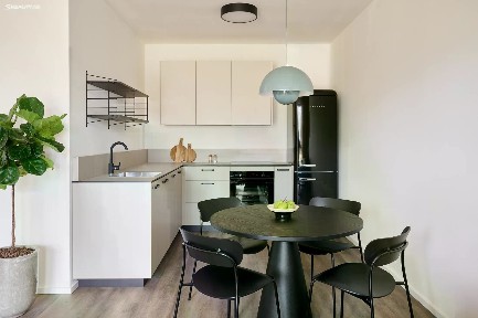 Pronájem bytu 2+kk 75 m² Praha - Praha 3