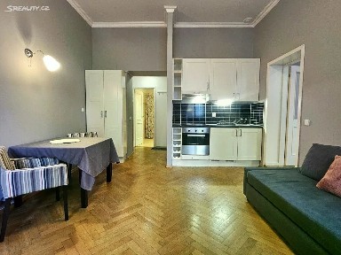 Pronájem bytu 2+kk 46 m² Víta Nejedlého, Praha - Žižkov