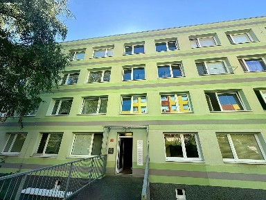 Nad Stadionem, Králův Dvůr