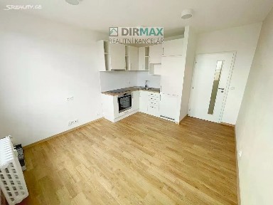 Pronájem bytu 1+kk 20 m² Sousedská, Plzeň - Lobzy