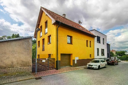 Prodej obchodního prostoru 181 m² Všerubská, Praha - Řeporyje