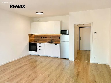 Pronájem bytu 1+kk 39 m² Vrbenská, České Budějovice - České Budějovice 4
