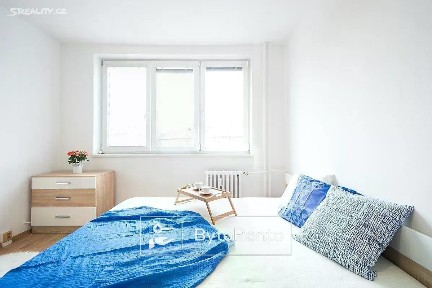 Pronájem bytu 1+1 36 m² Výškovická, Ostrava - Zábřeh
