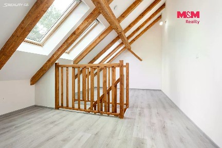 Pronájem bytu 2+kk 57 m² Jičínská, Ostrava - Výškovice