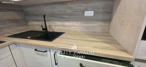 Pronájem bytu 3+1 67 m² Frýdlantská, Frýdek-Místek - Místek