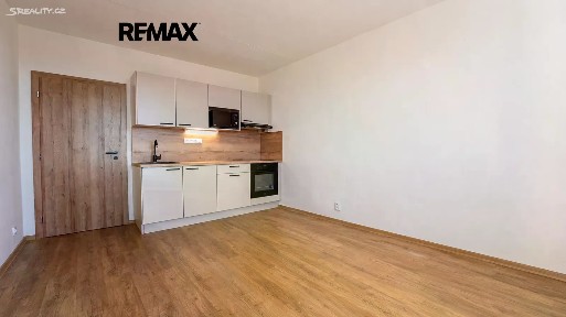 Pronájem bytu 2+kk 44 m² Vlčnovská, Brno - Židenice