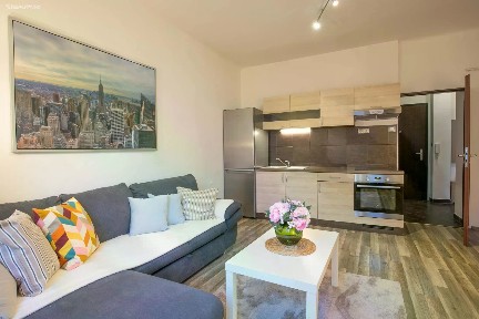 Prodej bytu 2+kk 56 m² Jana Želivského, Praha - Žižkov
