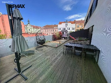 Prodej bytu 4+kk 118 m² Zenklova, Praha - Libeň
