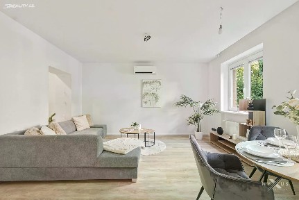 Prodej bytu 2+kk 72 m² Na Mlejnku, Praha - Braník