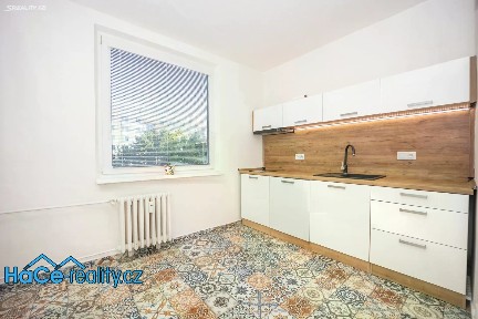 Prodej bytu 1+1 40 m² Brožíkova, Hradec Králové - Nový Hradec Králové