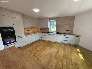 Prodej rodinného domu 145 m², pozemek 372 m² Hroznová Lhota
