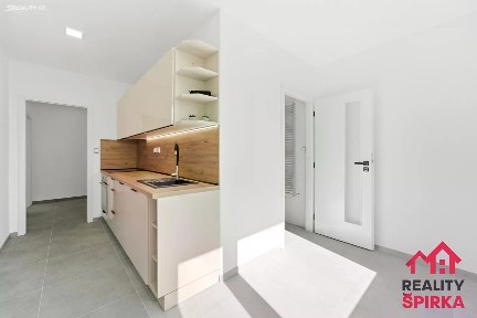 Pronájem bytu 3+1 65 m²