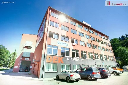 Pronájem skladového prostoru 474 m²