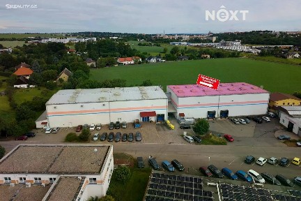 Pronájem skladového prostoru 861 m²
