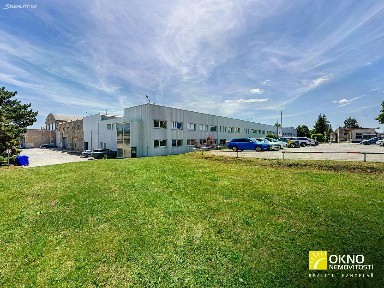Pronájem skladového prostoru 1382 m²