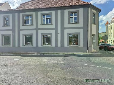 Husitské náměstí, Žatec