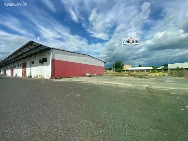 Pronájem skladového prostoru 672 m²