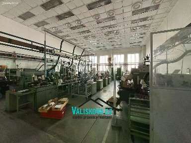 Pronájem skladového prostoru 900 m²