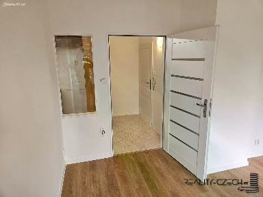 Pronájem bytu 2+1 46 m² Anglická, Karlovy Vary - Drahovice