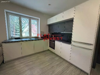 Pronájem bytu 2+kk 55 m² Dopravní, Liberec - Liberec XXX-Vratislavice nad Nisou