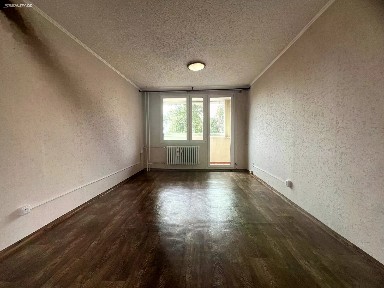 Pronájem bytu 2+1 49 m² Všehlušická, Slaný