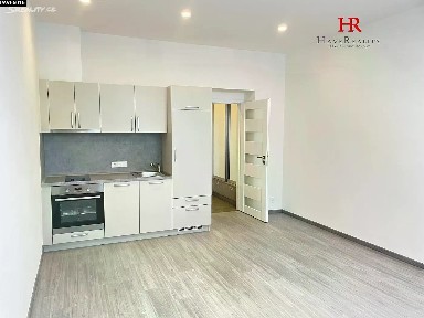Pronájem bytu 2+kk 54 m² Husova, Benešov