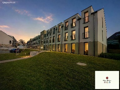 Pronájem bytu 1+kk 27 m² Langova, Český Brod