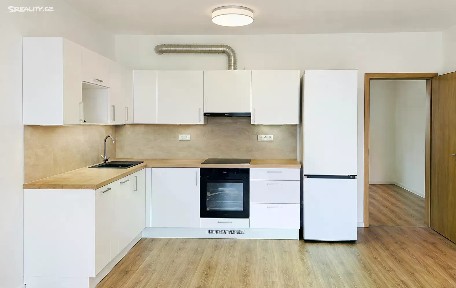 Pronájem bytu 3+kk 70 m² Na Výrovně, Praha