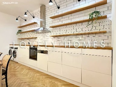 Pronájem bytu 2+1 105 m² Korunní, Praha - Vinohrady