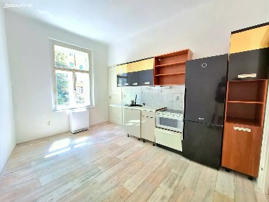 Pronájem bytu 1+1 42 m² Neklanova, Praha - Vyšehrad