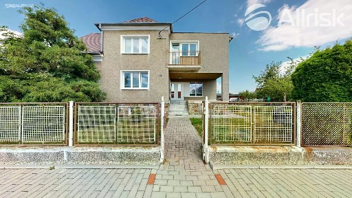 Prodej rodinného domu 252 m², pozemek 747 m² Nádražní, Dolní Benešov - Zábřeh