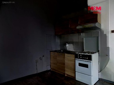 Pronájem bytu 3+1 70 m² U nádraží, Teplice