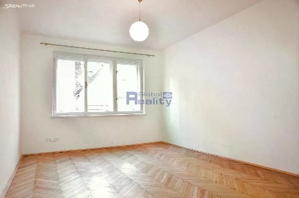Pronájem bytu 2+1 55 m² Tomkova, Hradec Králové