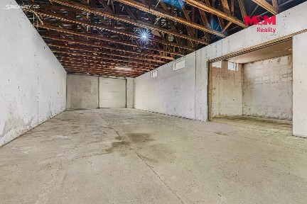 Prodej činžovního domu 420 m²