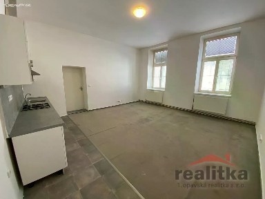 Pronájem bytu 3+kk 104 m² Hauerova, Opava - Předměstí