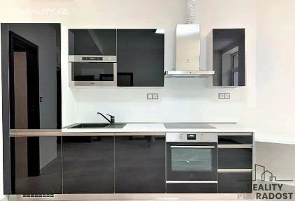 Pronájem bytu 1+kk 30 m² Brno - Brno-město