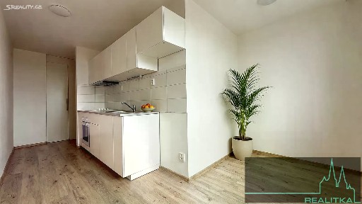 Pronájem bytu 2+1 54 m² Puškinova, Vyškov - Dědice