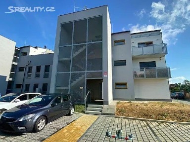 Pronájem bytu 2+kk 59 m² Třešňová, Znojmo - Přímětice