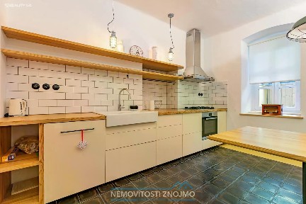 Pronájem bytu 2+kk 59 m² Na Kopečku, Znojmo