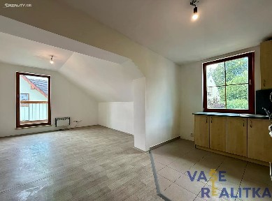 Pronájem bytu 2+kk 43 m²