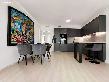 Prodej bytu 3+kk 85 m² Ramonova, Praha - Strašnice
