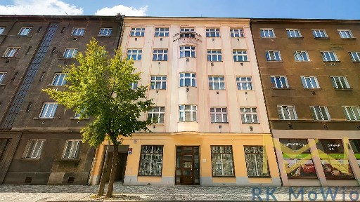 Prodej bytu 1+kk 39 m² Žerotínova, Praha - Žižkov