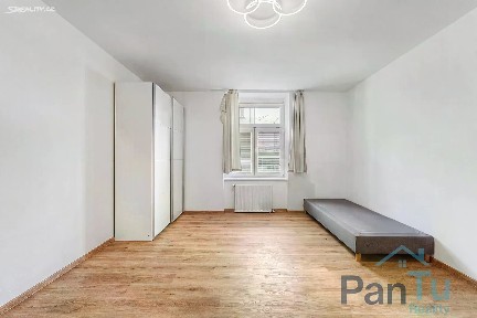 Prodej bytu 2+kk 56 m² Na Veselí, Praha - Nusle